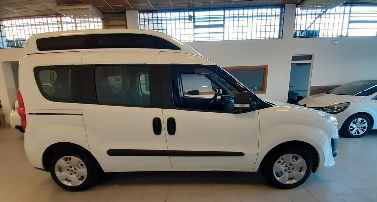 Doblò trasporto disabili Multijet pedana elettrica