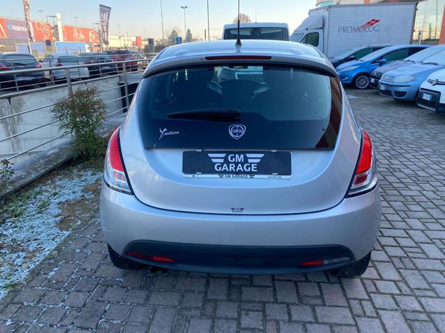 LANCIA Ypsilon 1.2 69 CV 5 porte Gold