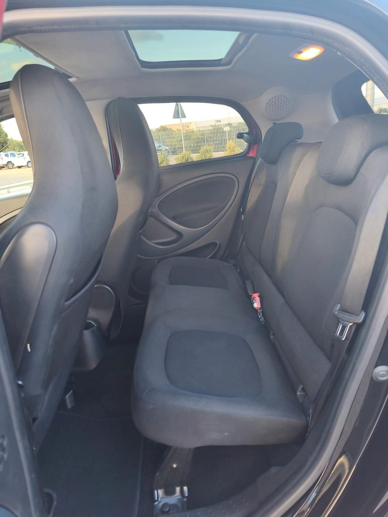 Smart ForFour 70 1.0 twinamic Brabus Style