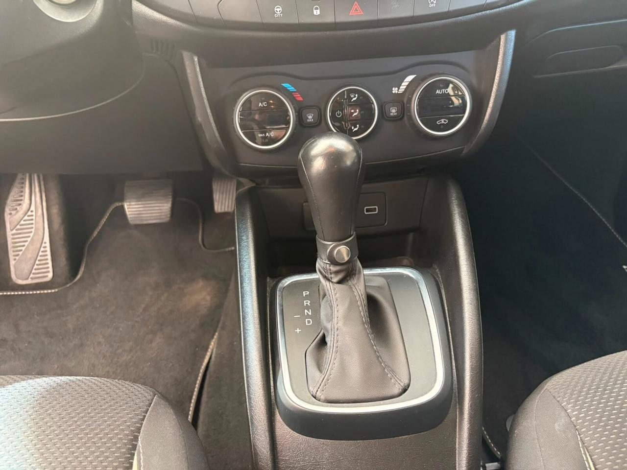 Fiat Tipo 1.6 Mjt S&S DCT SW Lounge