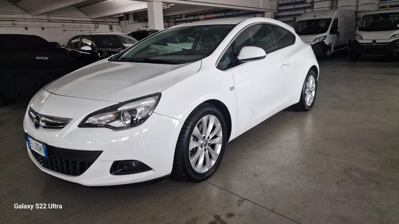 Opel Astra GTC 1.7 CDTI 130 cupe Cosmo pochi km 110 mila