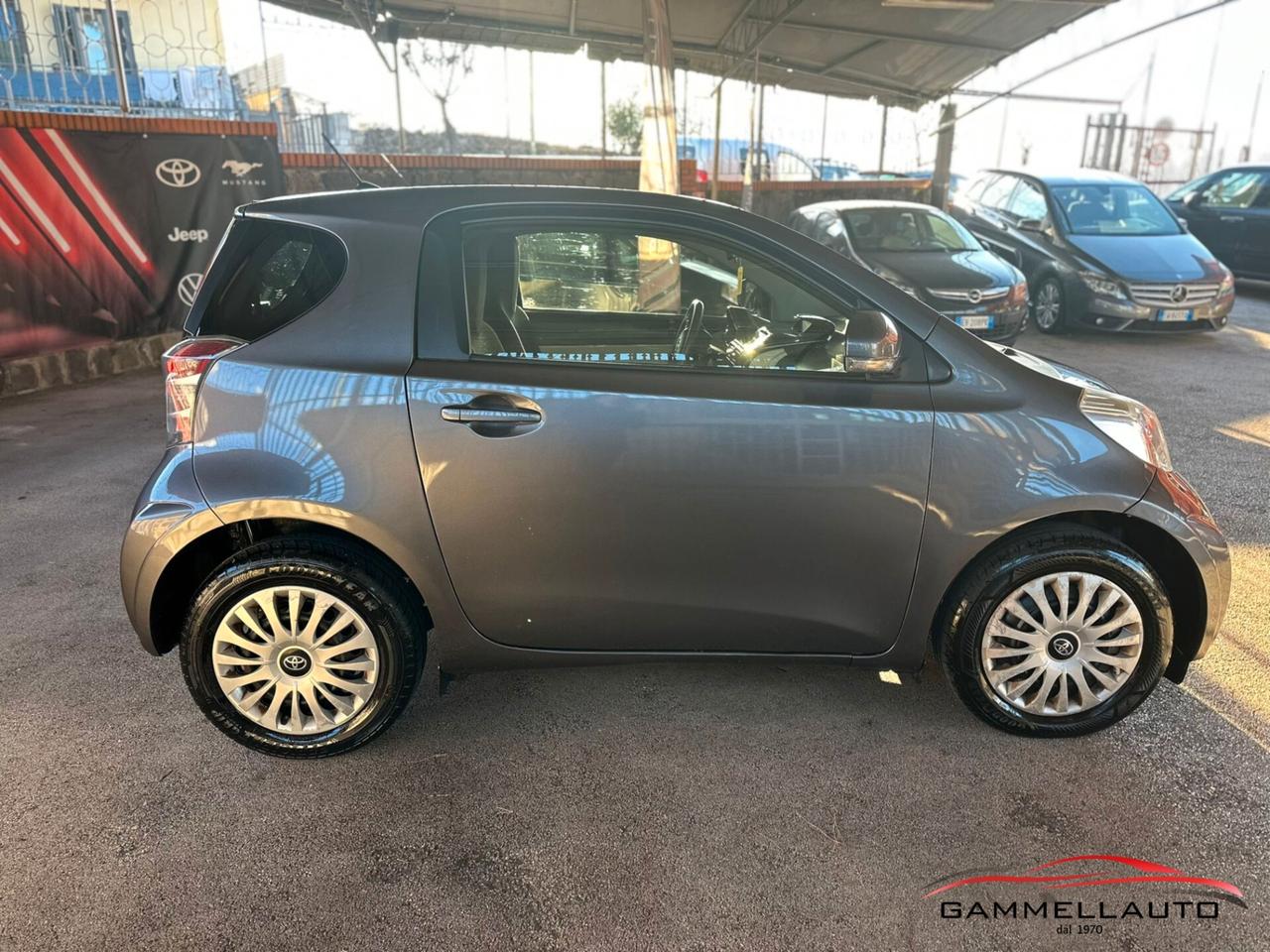 Toyota iQ 1.0 Active Sol 68cv AUTOMATICA