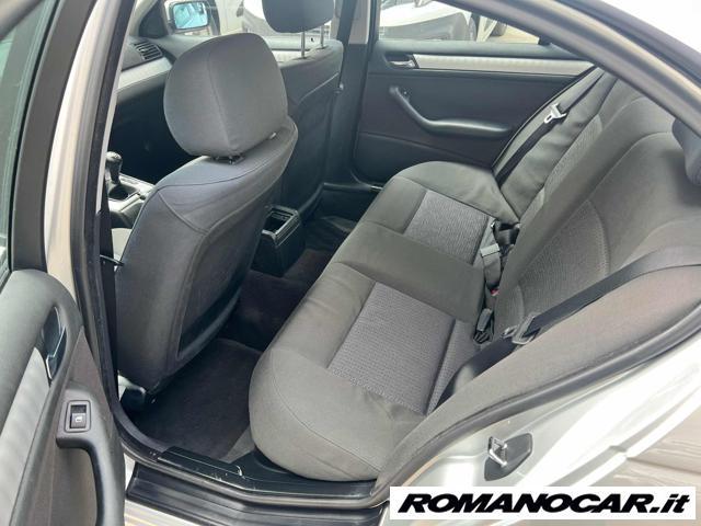 BMW 318 i (2.0) cat 4 porte
