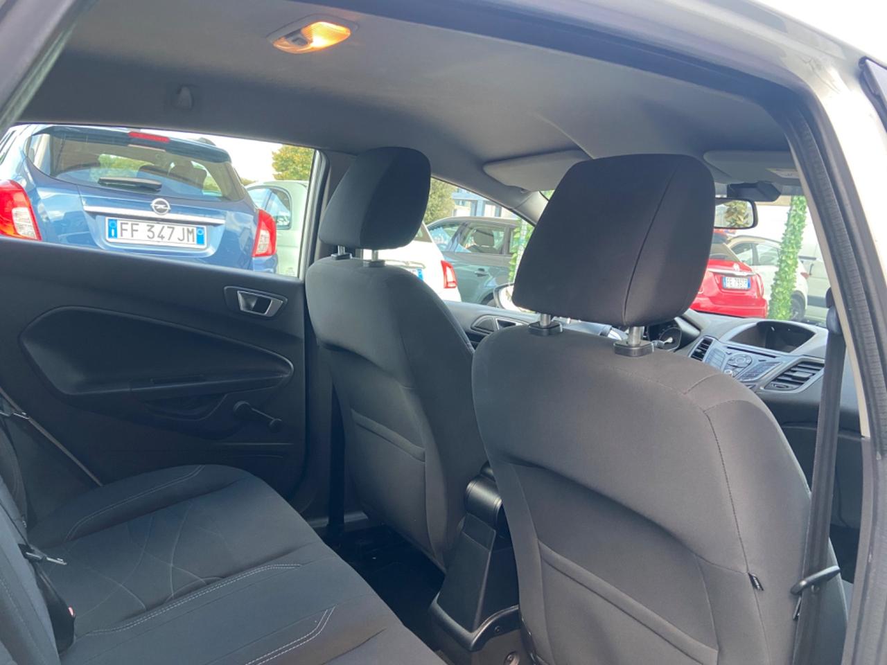 Ford Fiesta 1.5 TDCi 75CV 5 porte Titanium