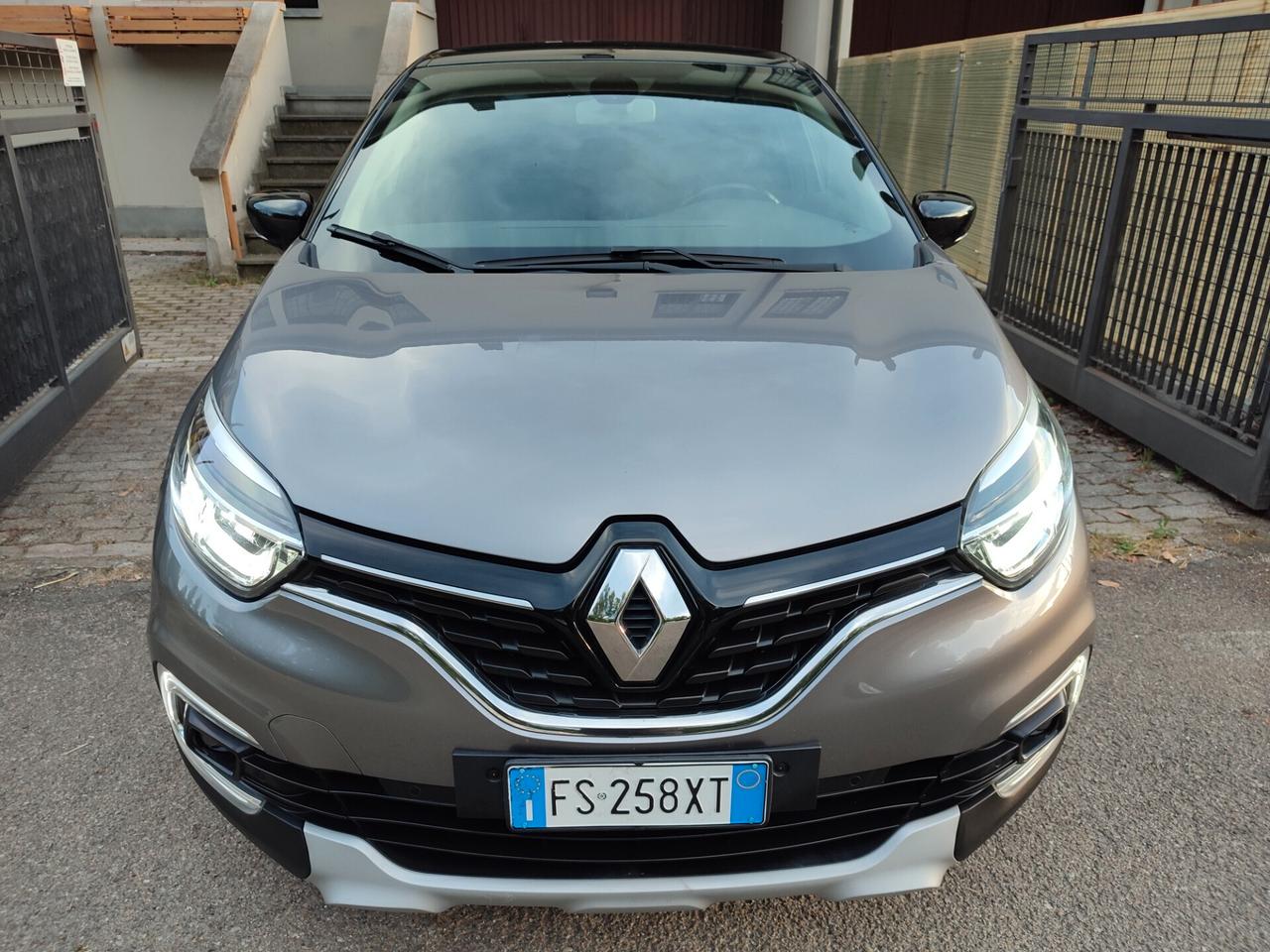 RENAULT CAPTUR 2018 FINE BENZINA SPORT EURO6D BELLA