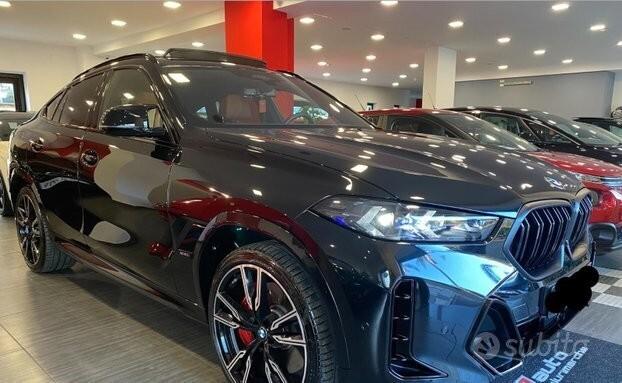 Bmw X6 M 60i esente superbollo