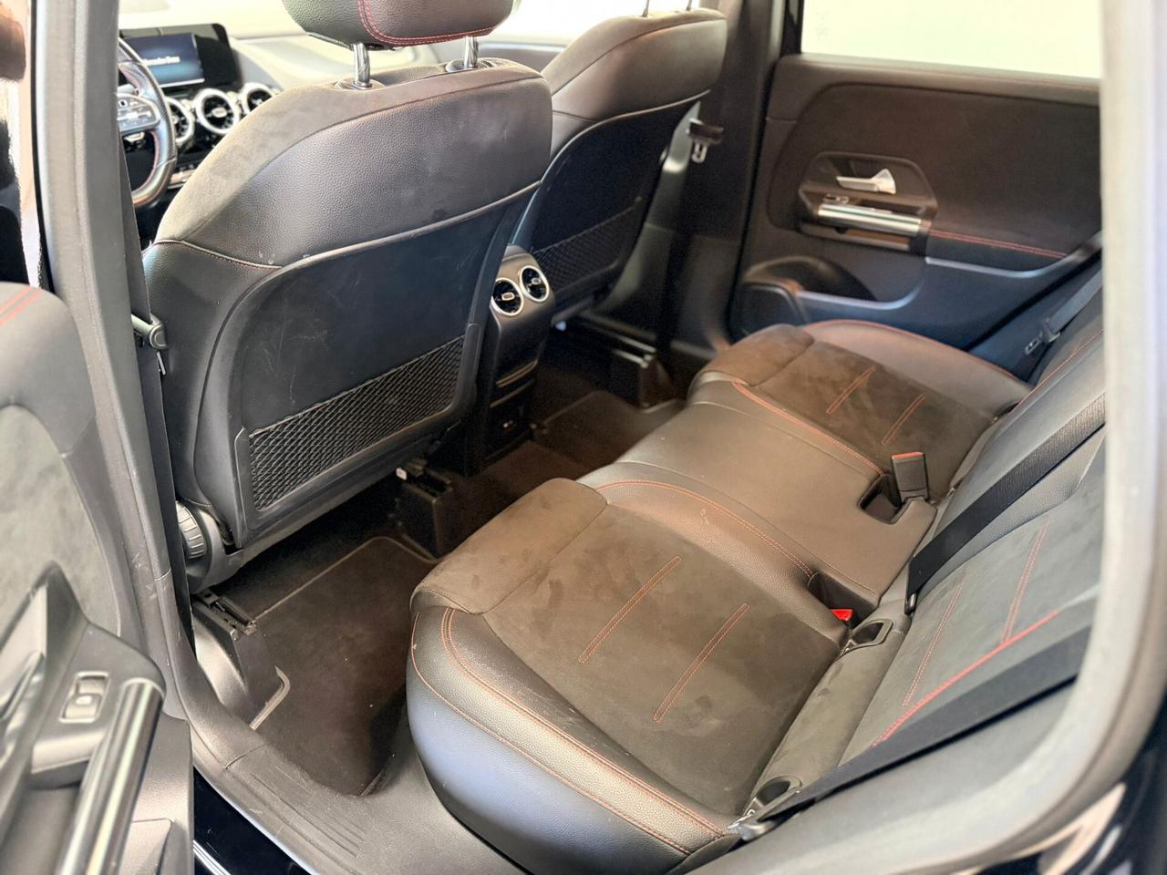 Mercedes Classe B 180 d Premium anno 12/2020 Permute finanziamenti Garanzia