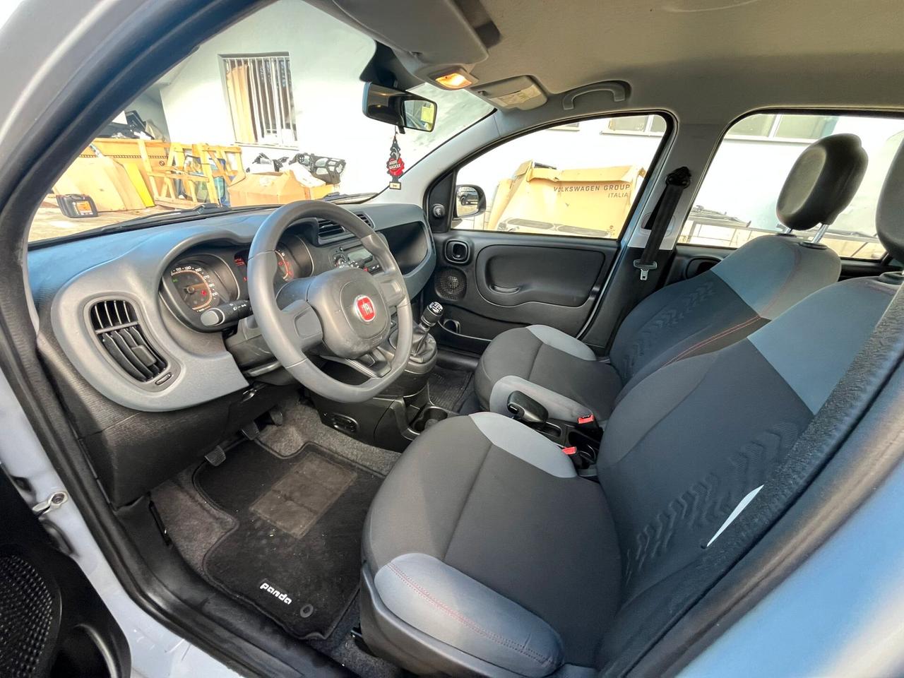 Fiat Panda 1.2 Lounge - ok neopatentati
