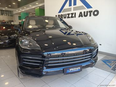 PORSCHE Cayenne 3.0 V6 E-Hybrid