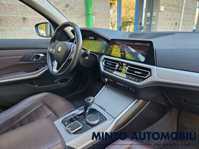 BMW 320 D TOURING XDRIVE 190CV TETTO PANORAMICO CERCHI 18"