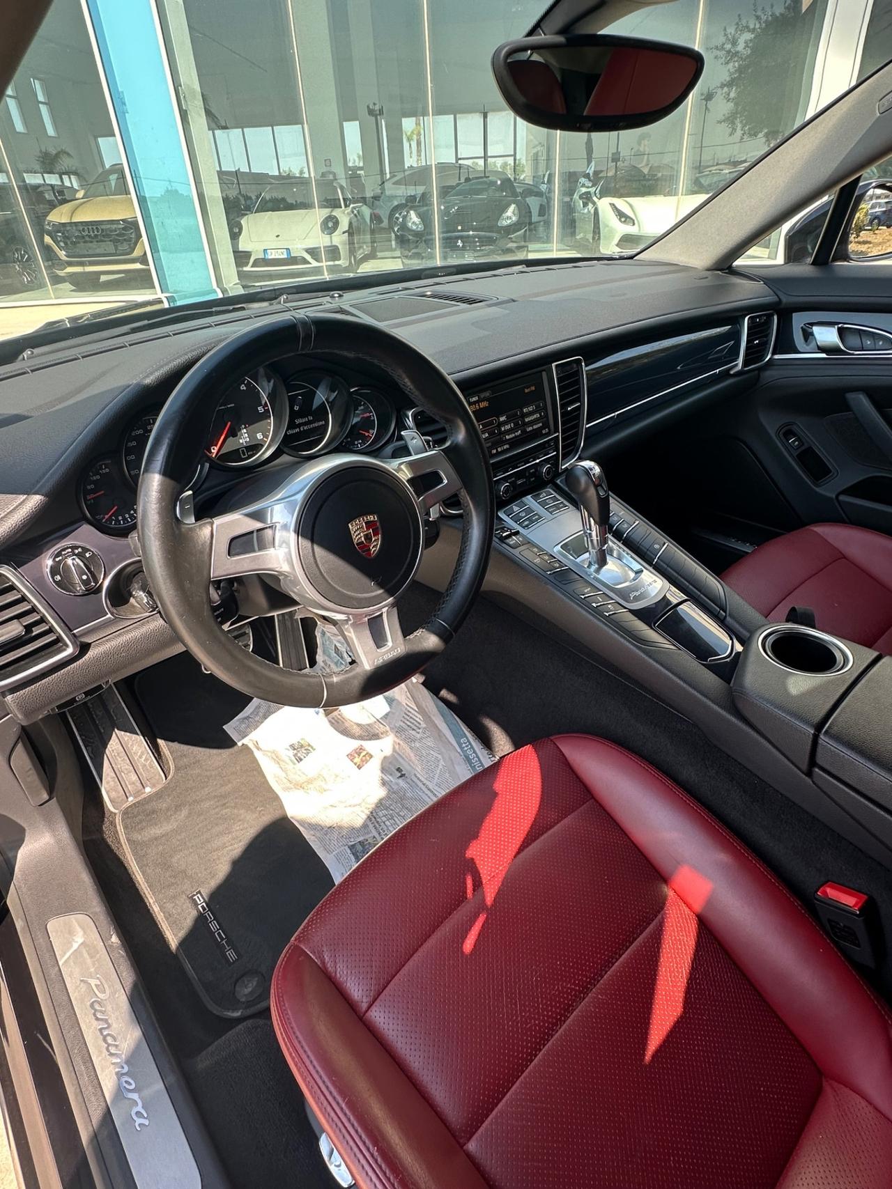 Porsche Panamera 3.0 300cv IVA ESPOSTA