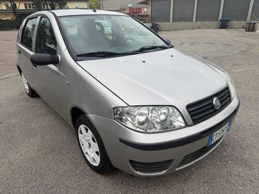 FIAT Punto 1.2 5p Natural Power senza nessun lavoro da fare