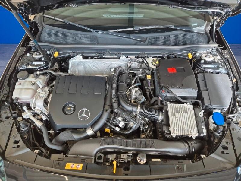 MERCEDES Classe A (W177) A 200 Automatic AM...