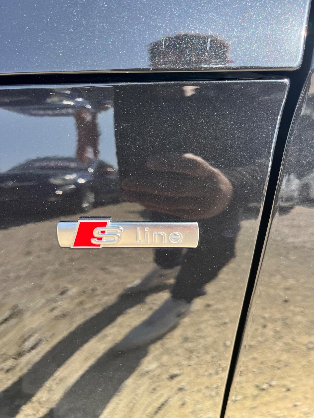 Audi A1 1.6 TDI 105 CV S-Line fari uxeno