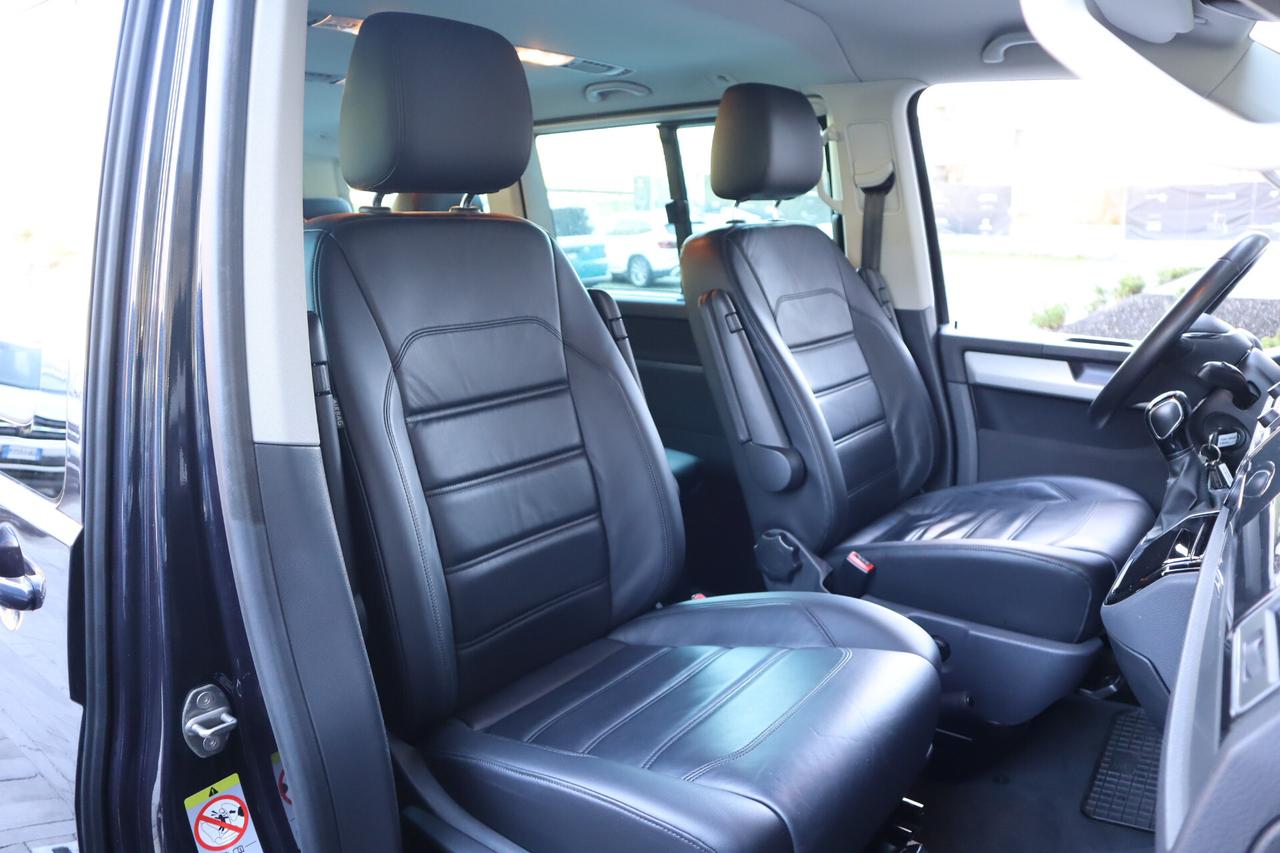 Volkswagen Multivan 2.0 TDI 150CV DSG 7POSTI PELLE GANCIO 2x PORTE SCORREVOLI