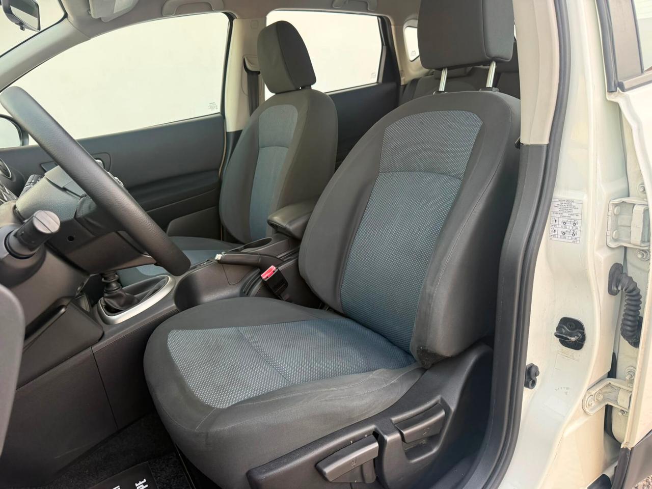 Nissan Qashqai 1.5 dCi DPF Acenta 135000KM