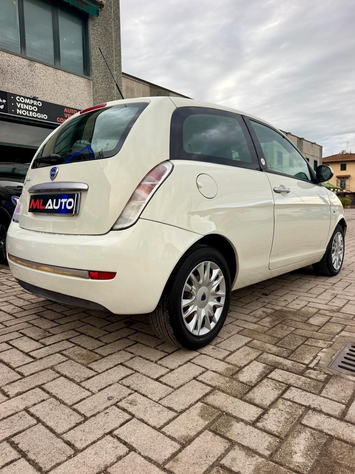 Lancia Ypsilon 1.4 E-Collection Ecochic GPL - OK NEOPATENTATI