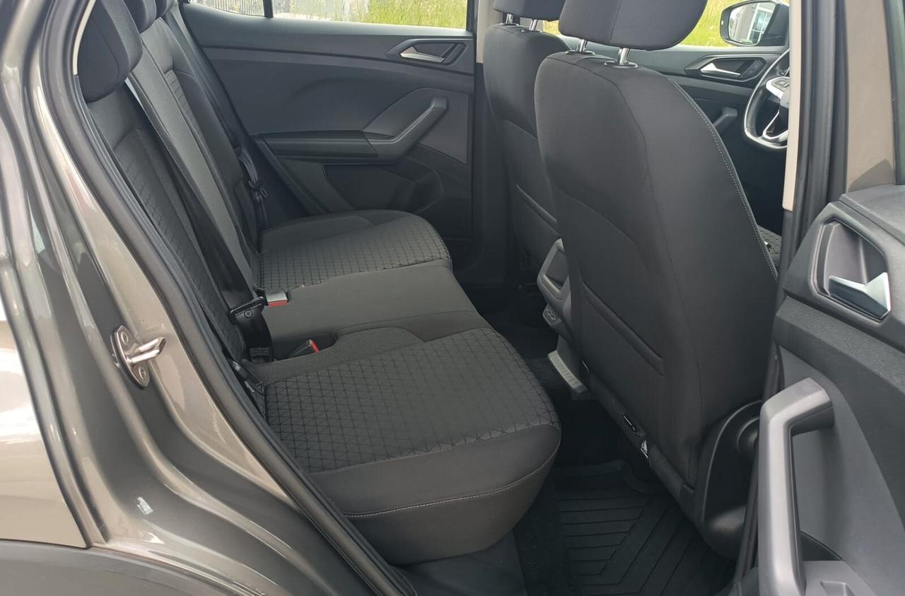 Volkswagen T-Cross 1.6 TDI DSG SCR Style BMT