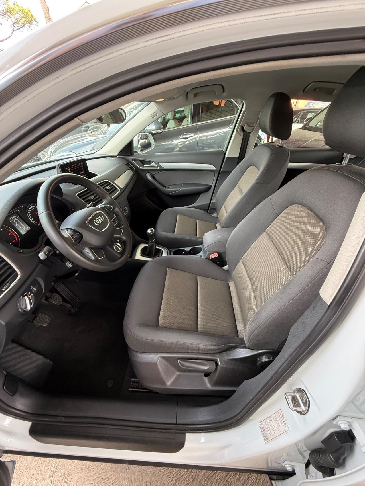 Q3 2.0 TDI Advanced Plus-unipro-rate-garanzia