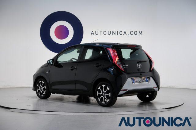 TOYOTA Aygo CONNECT 1.0 VVT-i 72 CV 5 PORTE X-WAVE NEOPATENTAT