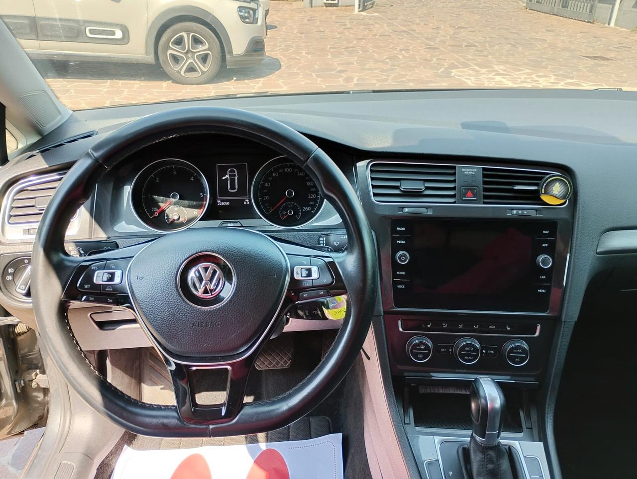 Volkswagen Golf Variant 2.0 TDI Highline BlueMotion Technology