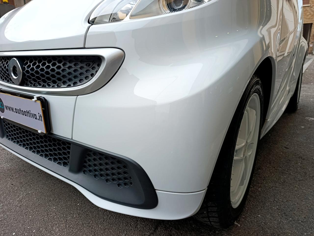 Smart ForTwo 1.0 71cv MHD coupé Brabus Style