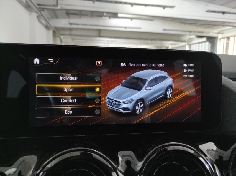 Mercedes-Benz GLA (H247) - GLA 200 Automatic Business Extra
