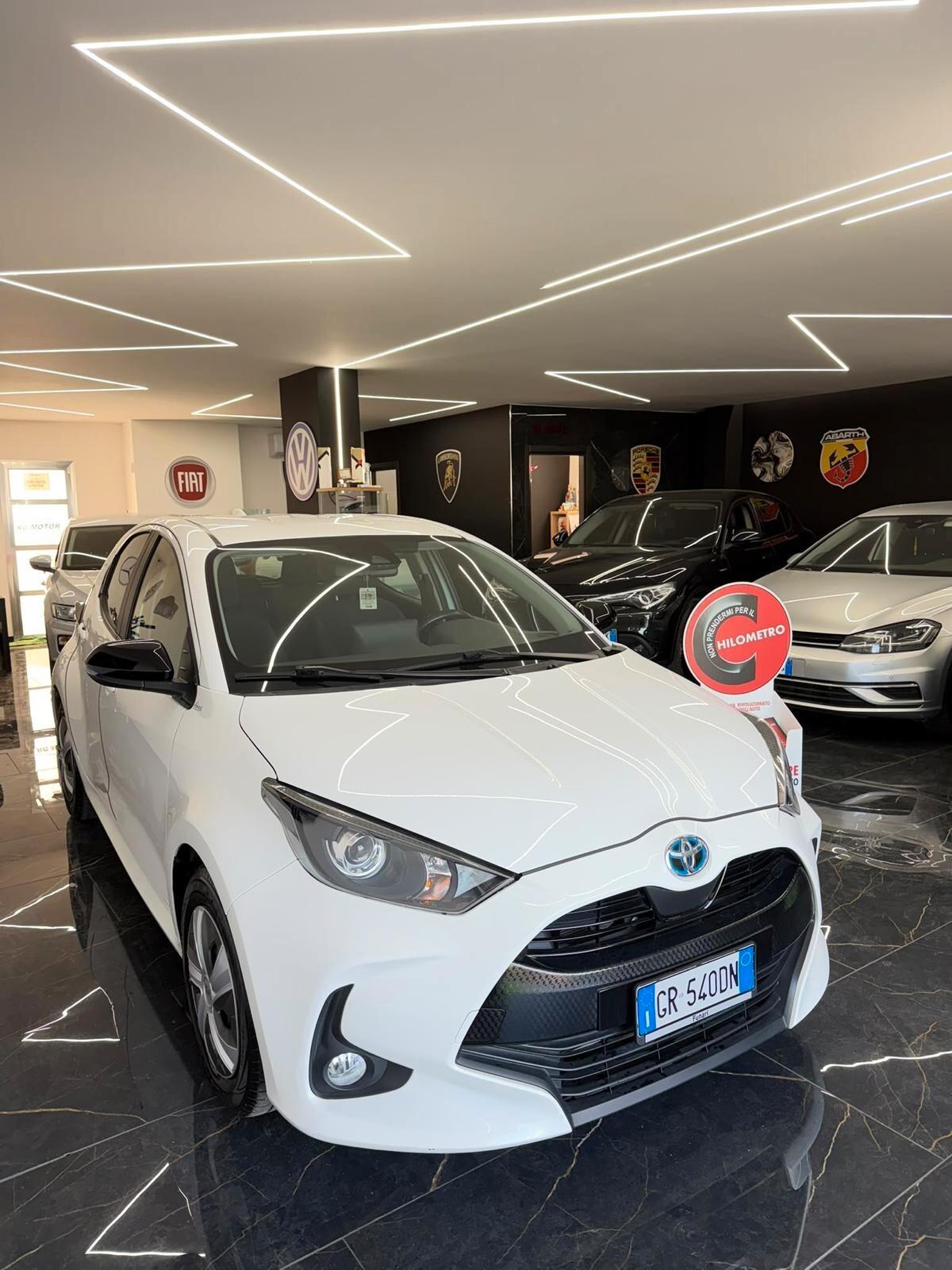 Toyota Yaris HYBRID