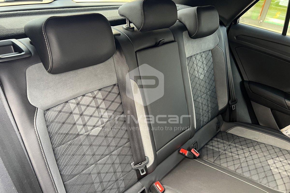 VOLKSWAGEN T-Roc 2.0 TDI SCR 150 CV DSG R-Line