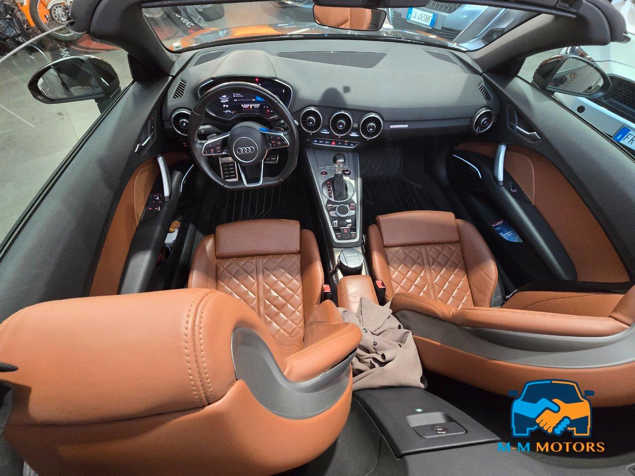 Audi TT Roadster 2.0 tfsi S line quattro s-tronic