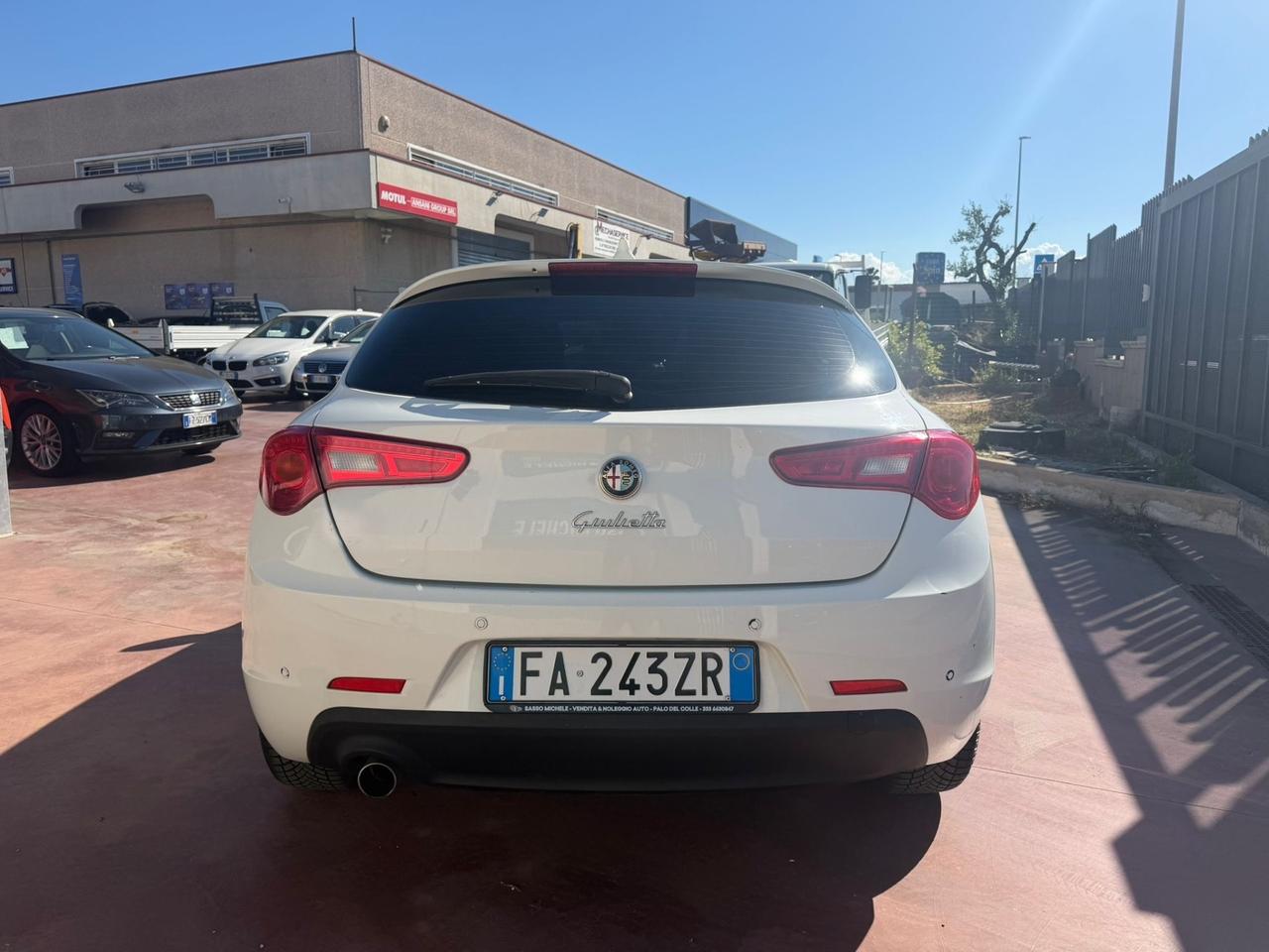 Alfa Romeo Giulietta 1.6 JTDm-2 120 CV Exclusive