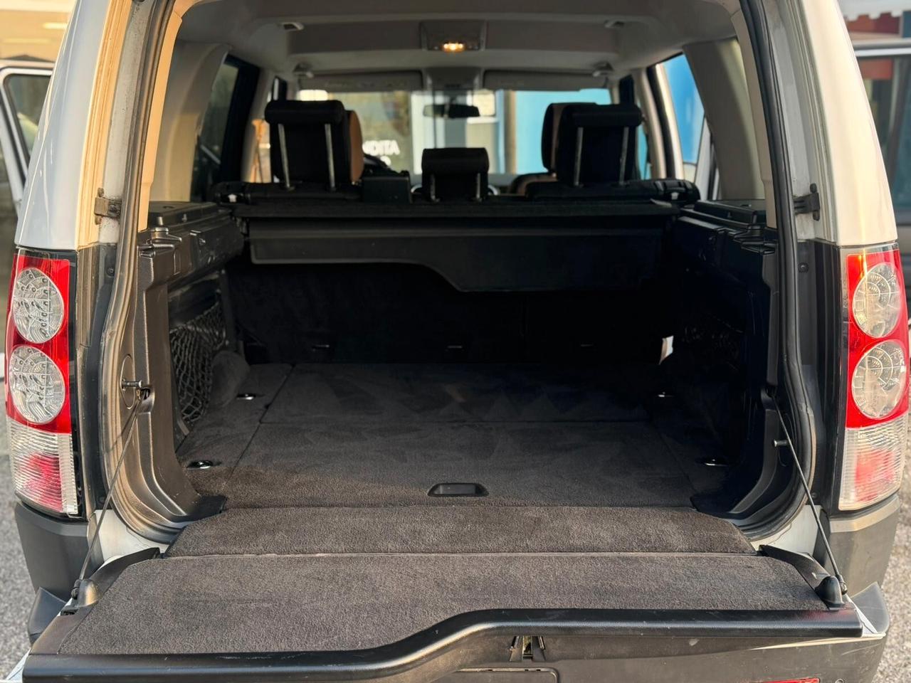 Land Rover Discovery 4 3.0 TDV6 210CV HSE