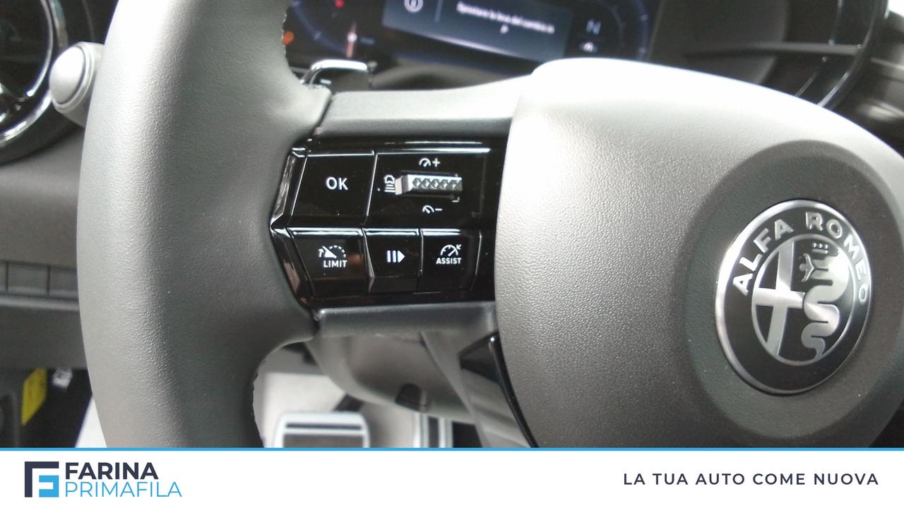 ALFA ROMEO Junior Ibrida Ibrida Speciale1.2 145cv Hybrid Edct6