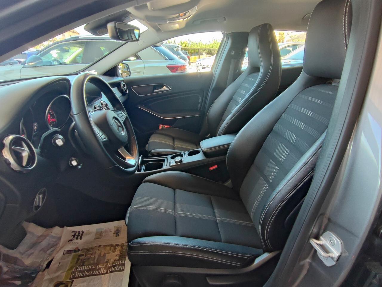 Mercedes-benz GLA 200 d Automatic Premium