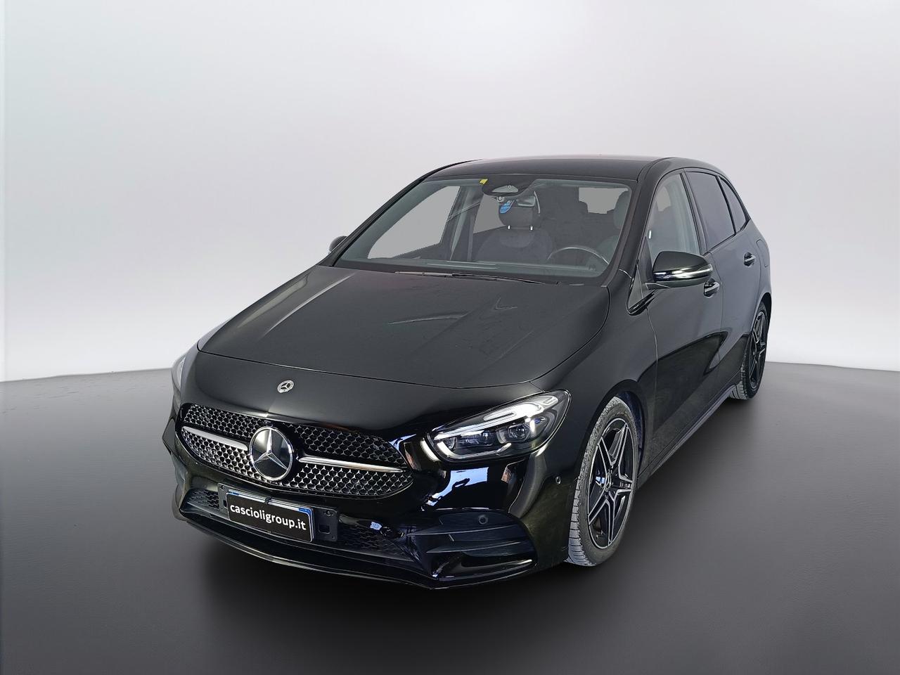 Mercedes-Benz Classe B - W247 2023 - B 180 d AMG Line Premium auto