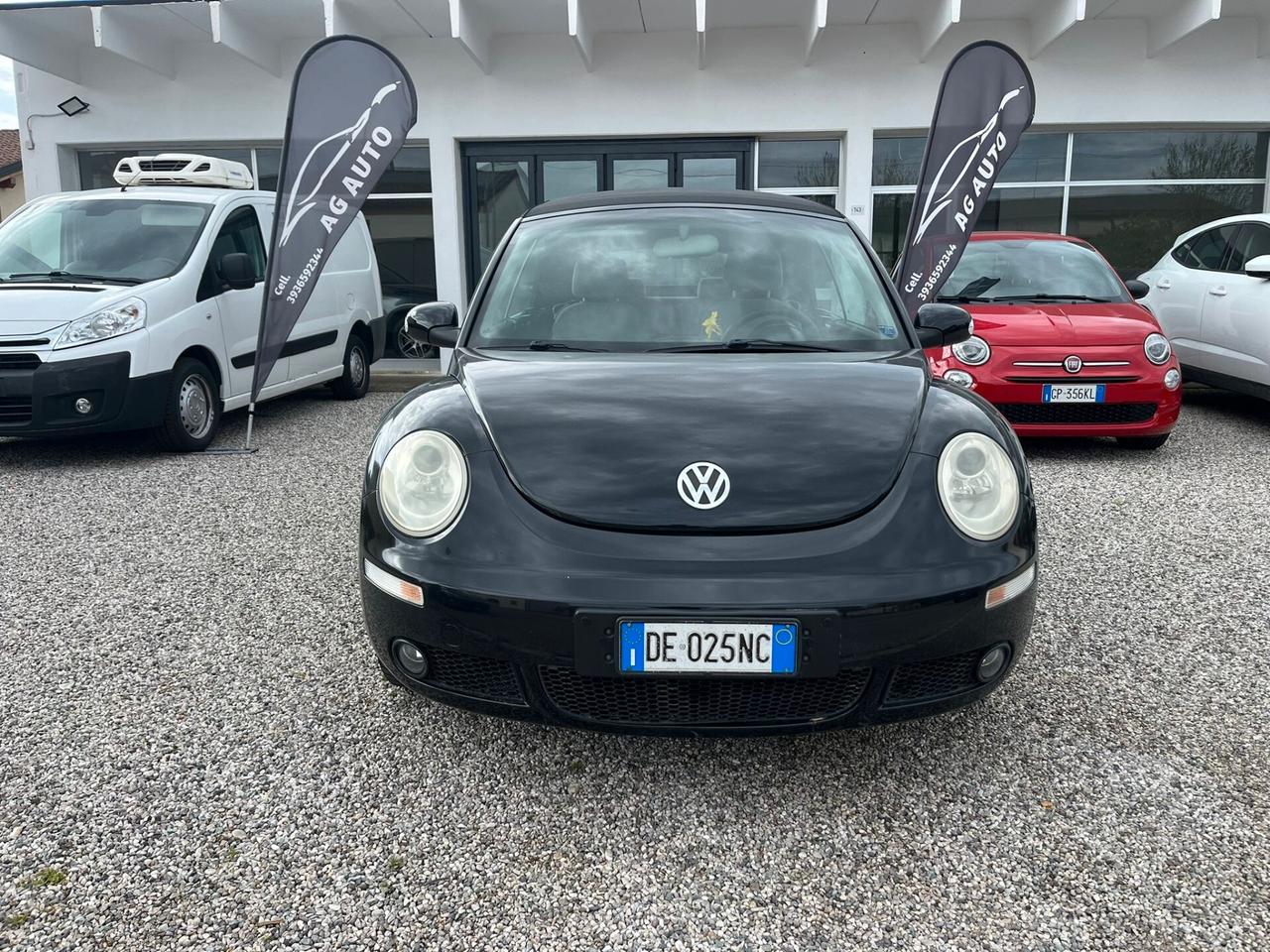 Volkswagen New Beetle 1.6 Cabrio