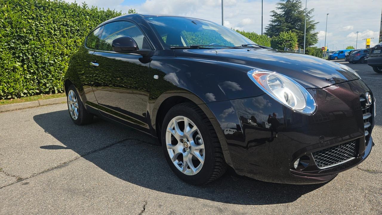Alfa Romeo MiTo 1.4 105 CV M.air S&S Distinctive Sport Pack