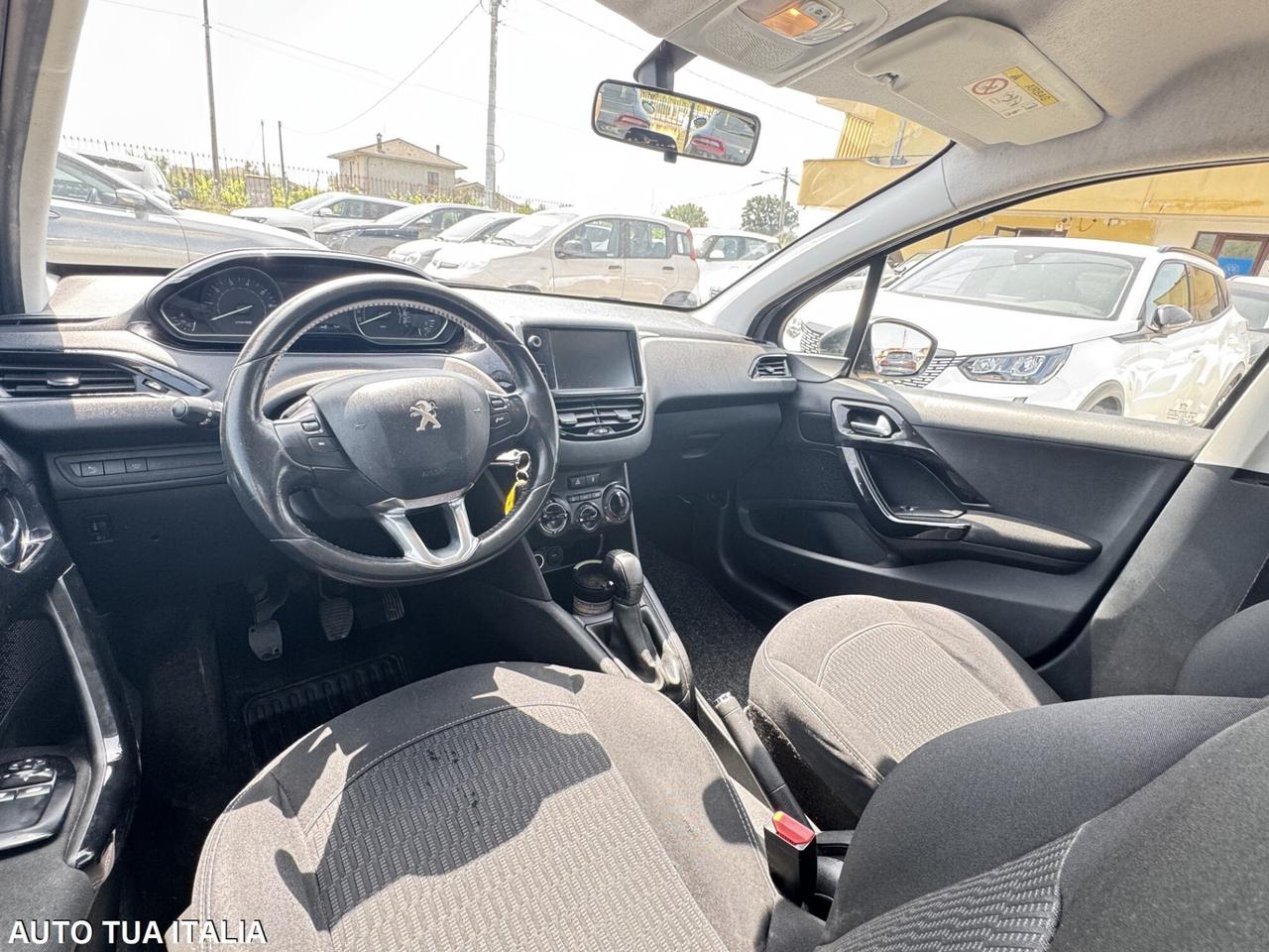 PEUGEOT 2008 1.2 BENZINA ADATTA NEOPATENTATI