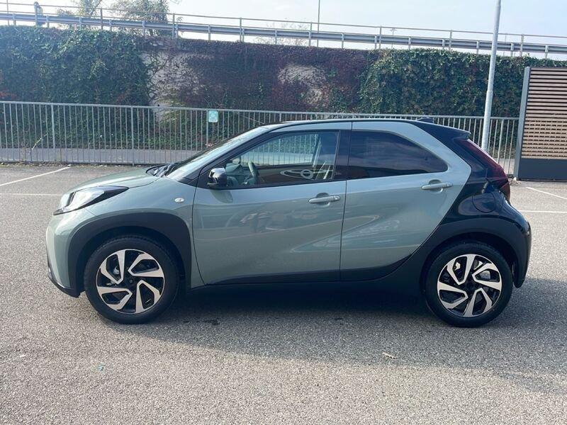 Toyota Aygo X Aygo X 1.0 VVT-i 72 CV 5 porte Trend