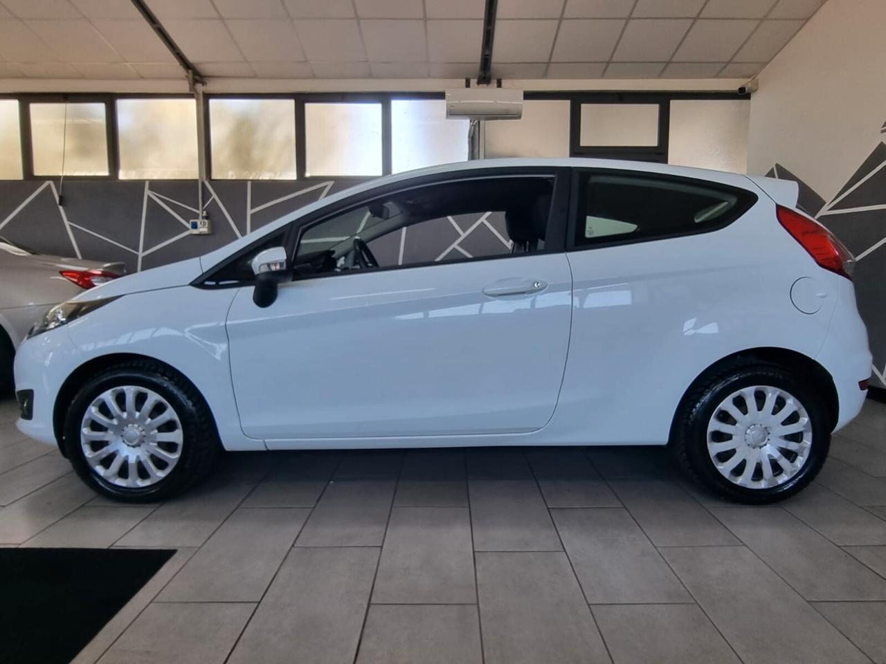 Ford Fiesta 1.4 5p. Bz.- GPL Titanium NEOPATENTATI GPL