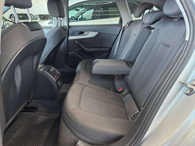 Audi A4 Avant Business 163cv s-tronic / automatico
