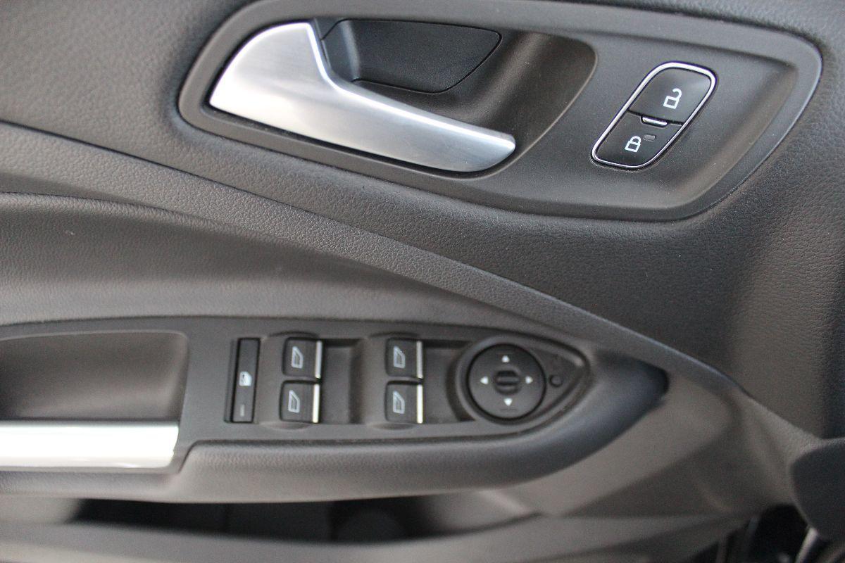 FORD - Kuga - 2.0 TDCI 120 CV S&S 2WD ST-Line