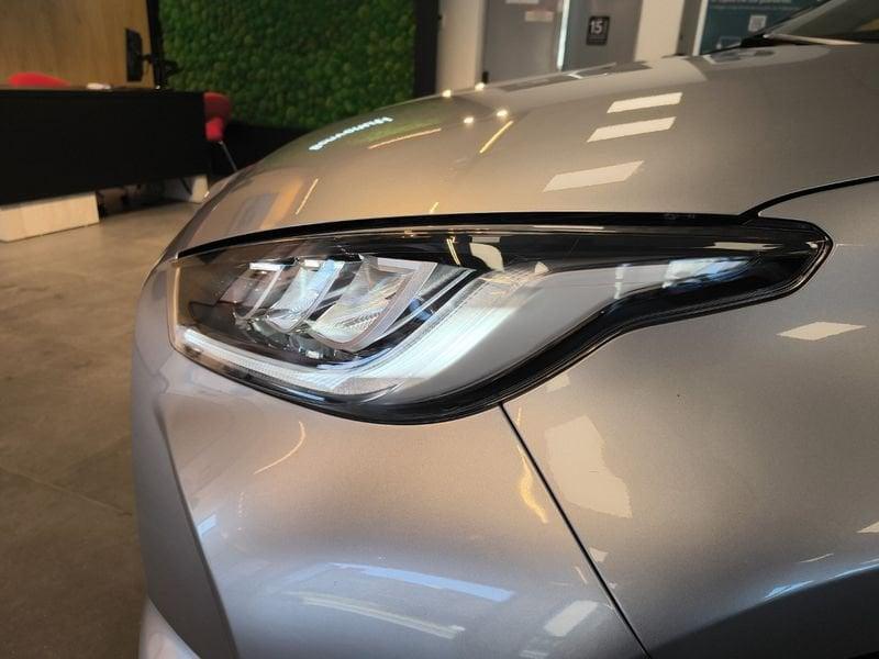 Toyota Yaris Hybrid Trend MY22