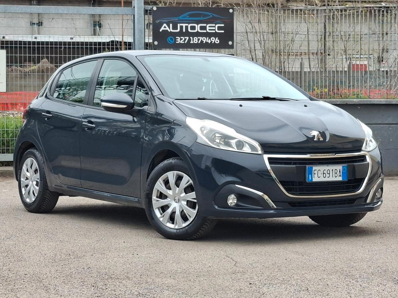 Peugeot 208 PureTech 82 5 porte Allure