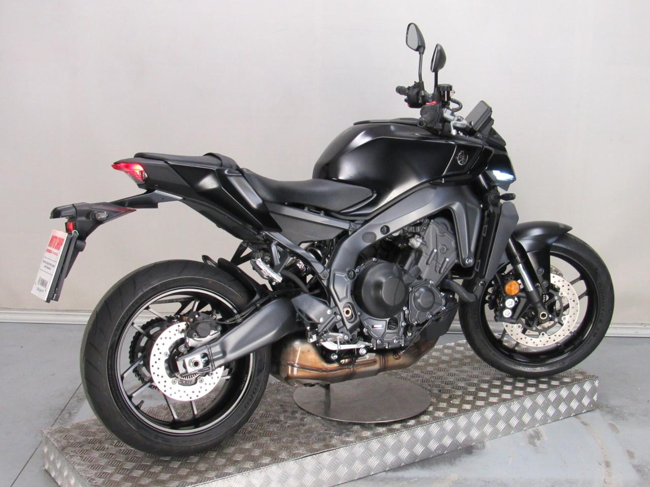 Yamaha MT-09 ABS TECH BLACK