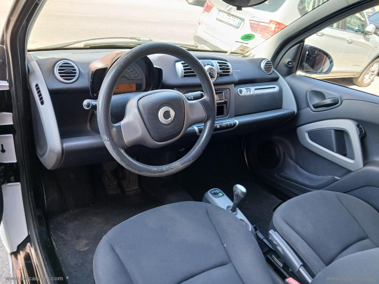 SMART fortwo 1000 52 kW coupé