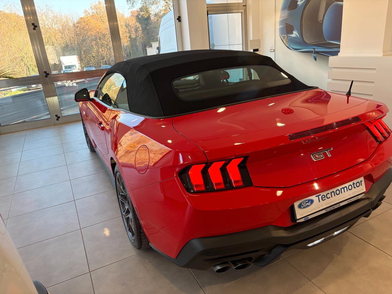 Ford Mustang Convertible GT 5.0 V8 Automatico a 10 rapporti