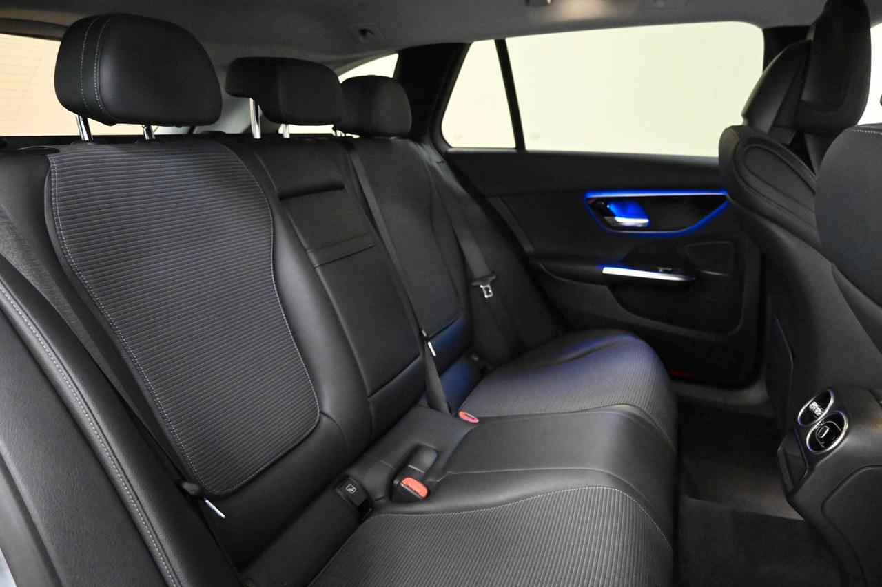 MERCEDES Classe C (W/S206) C 220 d Mild hybri...