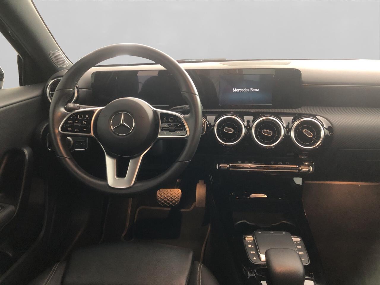 Mercedes-benz A 180 A 180 d Automatic Business 116CV