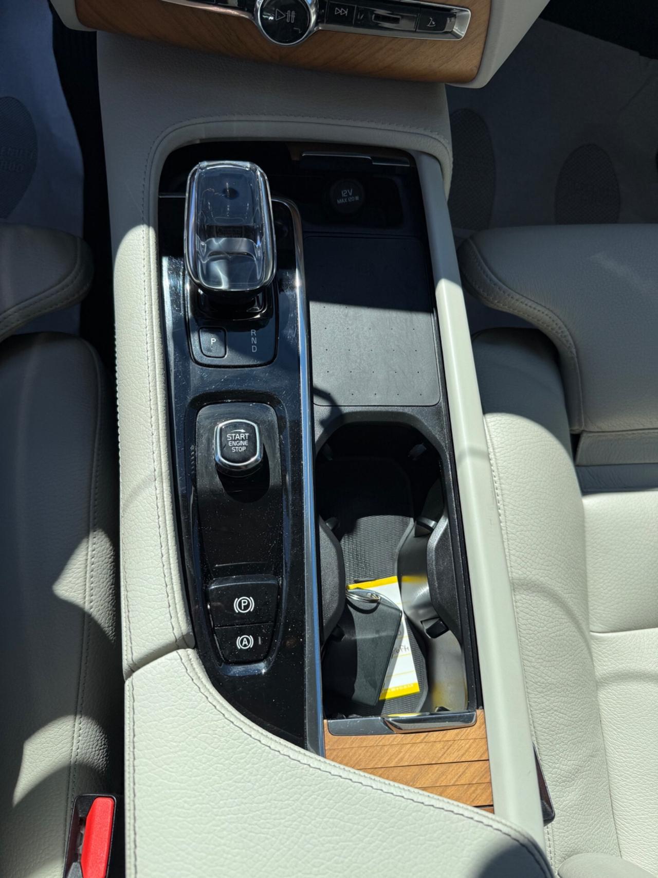 Volvo XC90 B5 (d) AWD automatico 7 posti